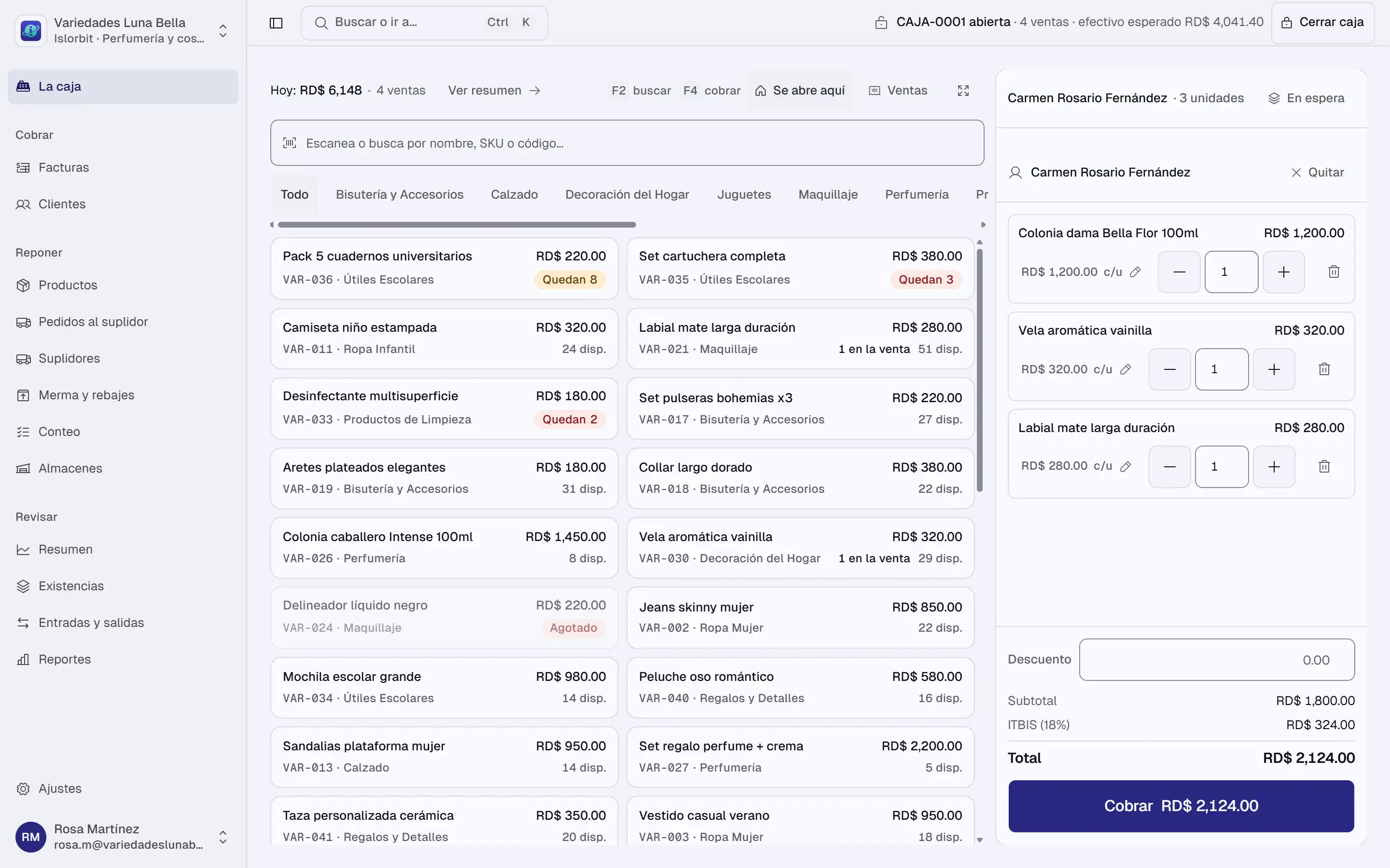 La caja de Islorbit con el catálogo de productos, la venta armada y el total con el ITBIS calculado.