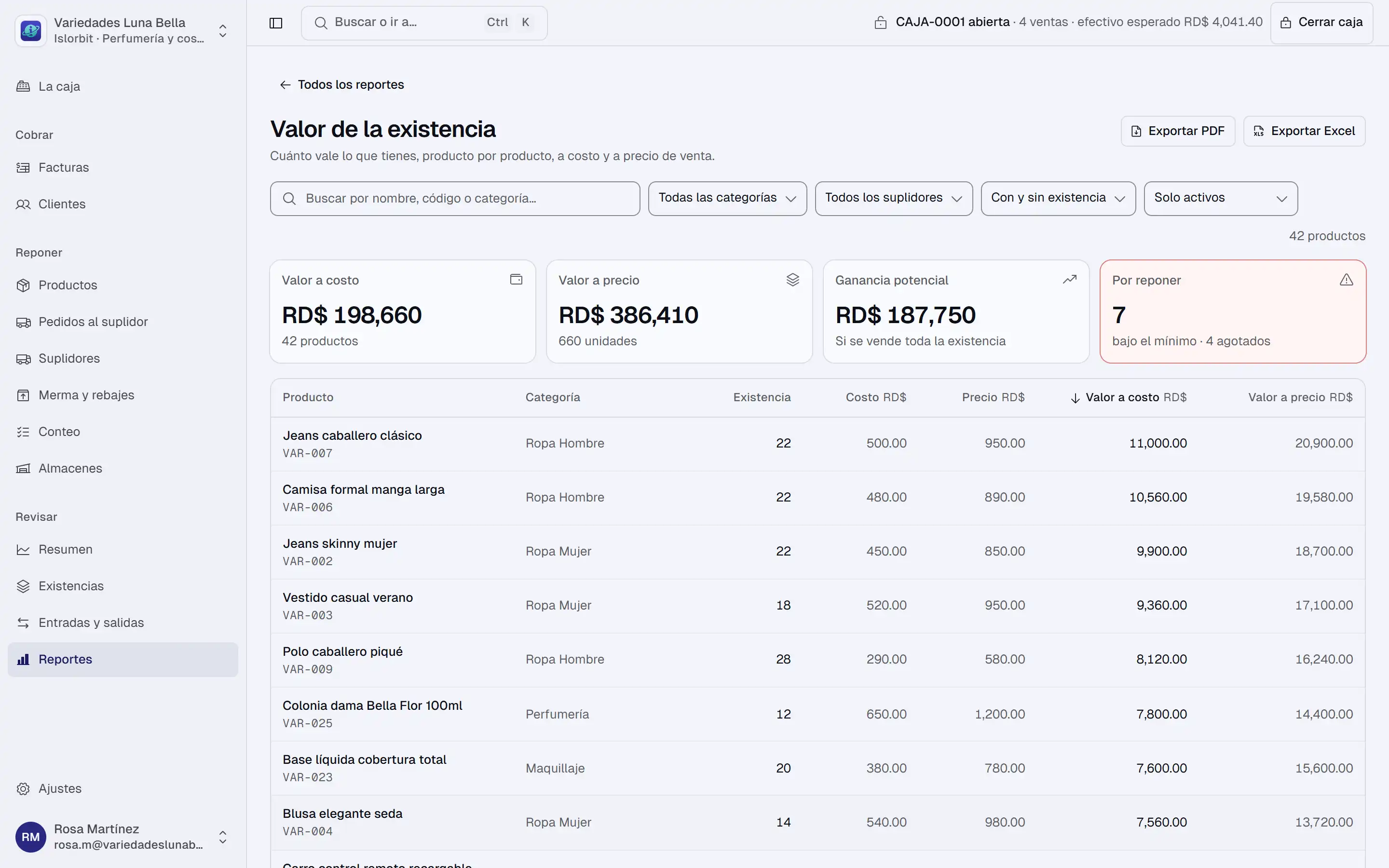 Reporte del valor de la existencia en Islorbit con los botones de exportar a PDF y Excel, los cuatro totales y la tabla de productos con su existencia, costo, precio, valor a costo y valor a precio.